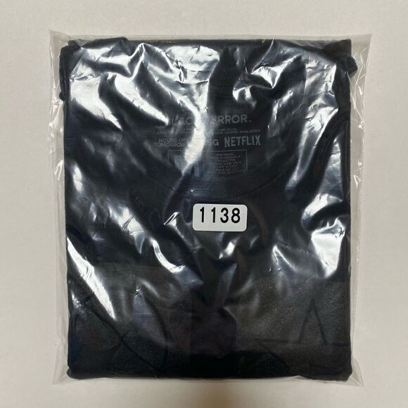 Black Mirror Men’s Black Lootcrate Exclusive Icons Graphic Shirt Sz M - Picture 7 of 8